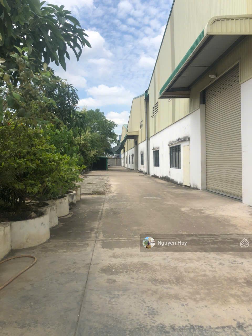 Cho thuê kho, nhà xưởng tại KCN Bến Lức, Long An giá 240triệu/tháng chưa VAT 0909 913 ***