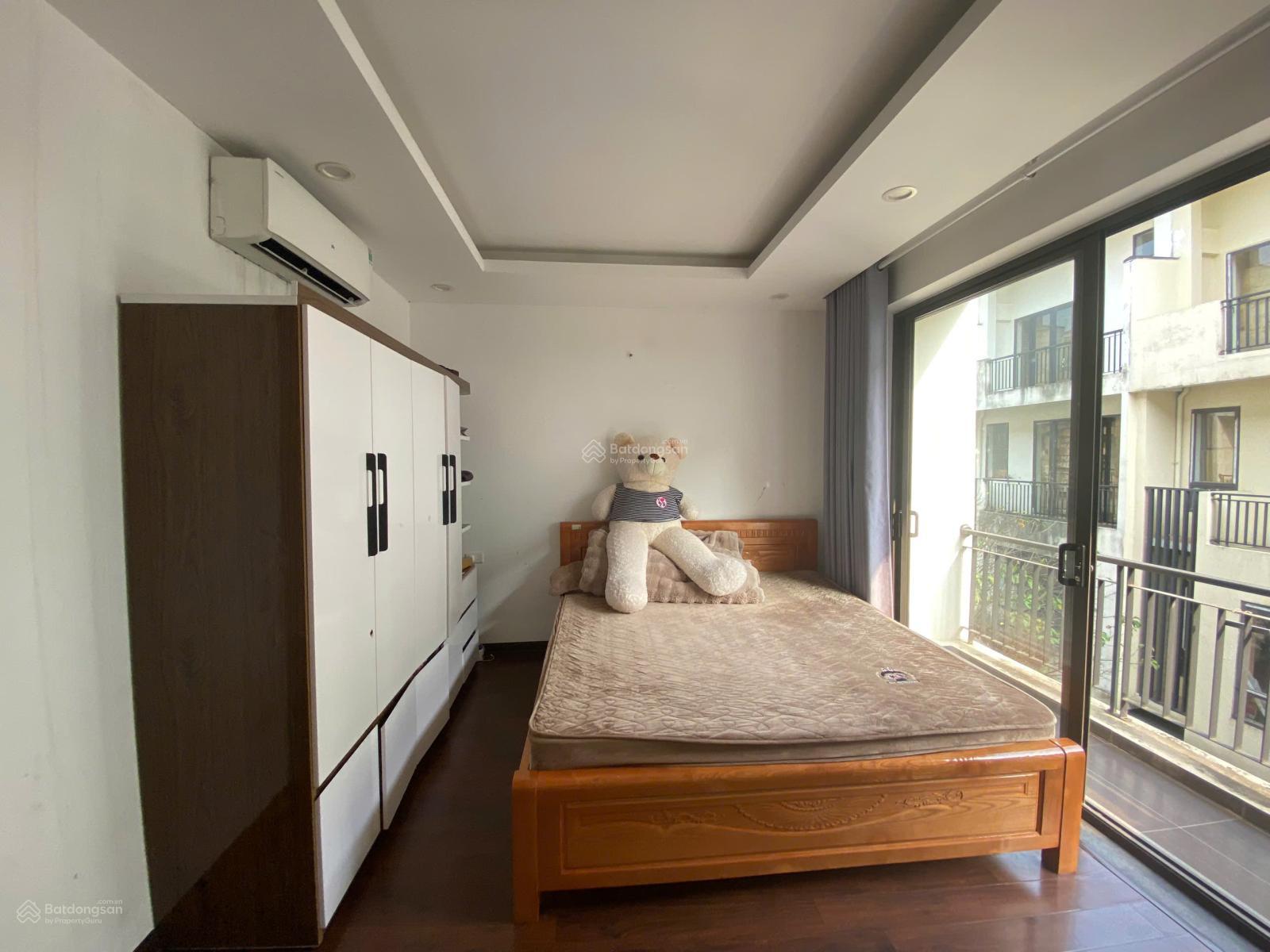 Chính chủ bán nhà phố dãy A Thuỷ Nguyên Ecopark hai mặt tiền kinh doanh nhộn nhip