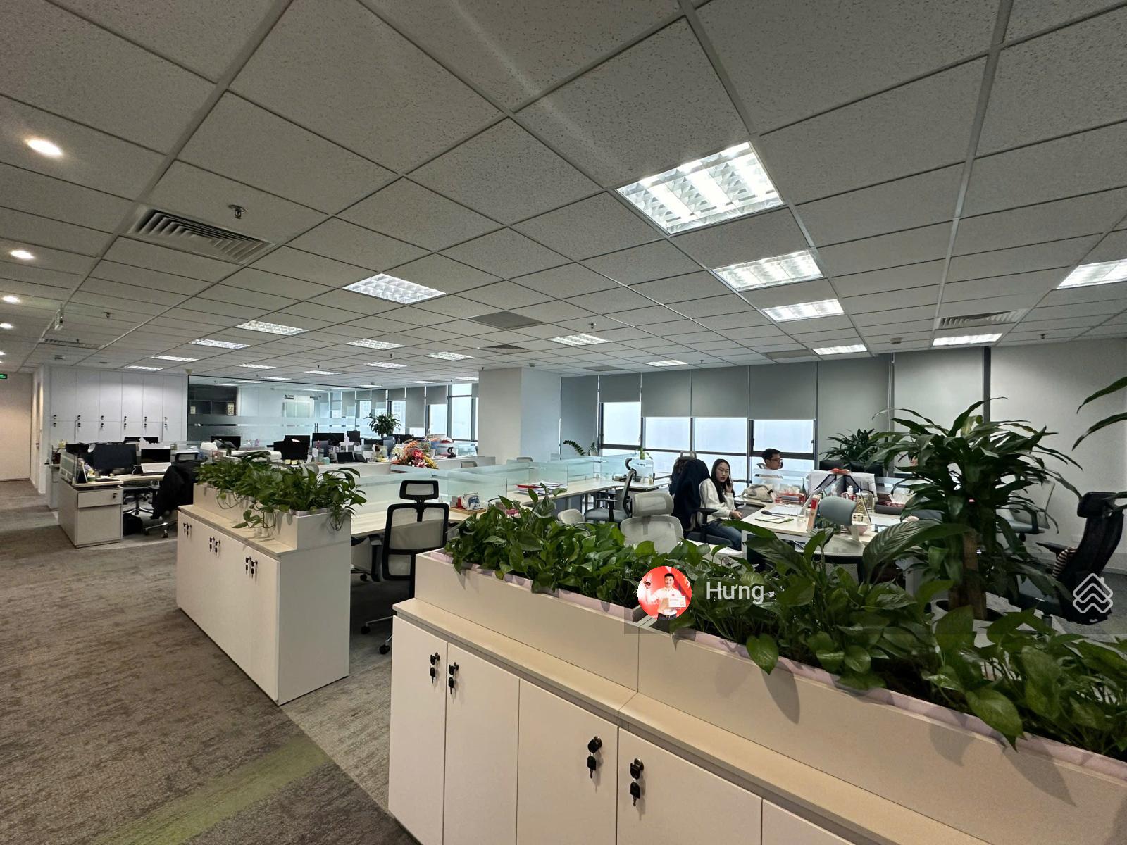 Chính chủ cho thuê văn phòng sẵn nội thất tại tòa Handico Tower Phạm Hùng 70m2 ~ 1000m2 giá 200k/m2