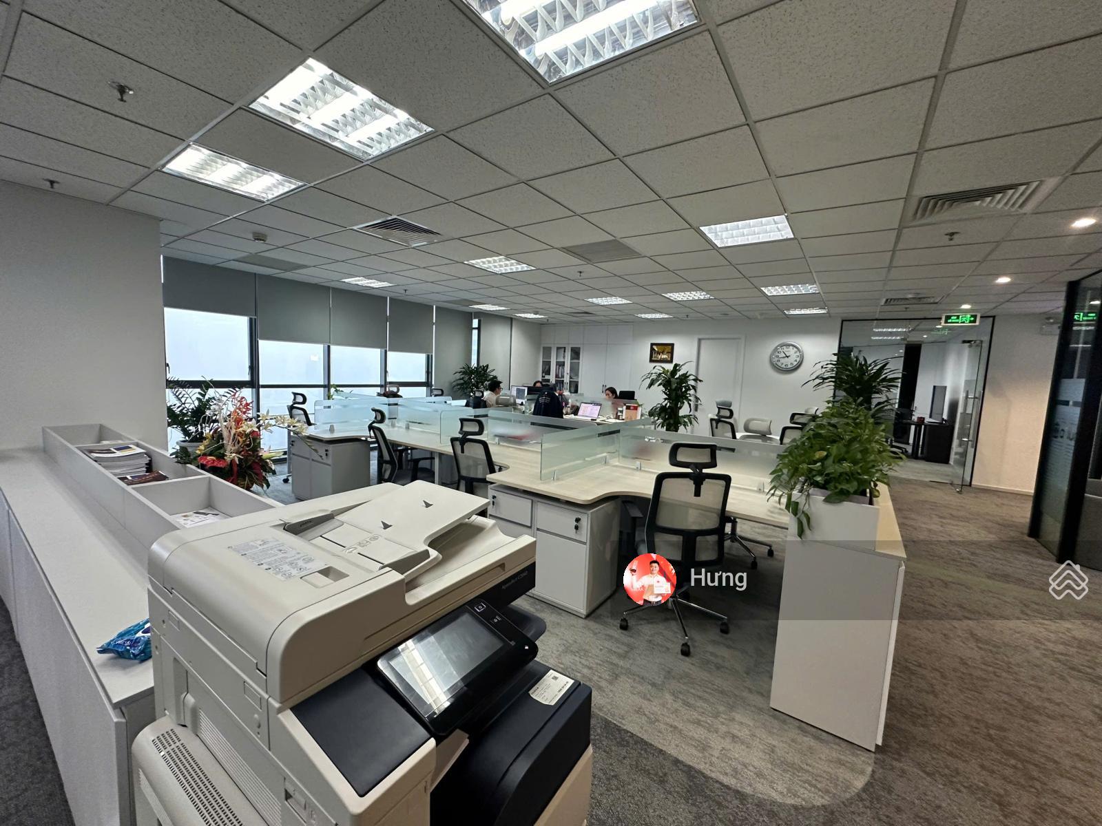 Chính chủ cho thuê văn phòng sẵn nội thất tại tòa Handico Tower Phạm Hùng 70m2 ~ 1000m2 giá 200k/m2