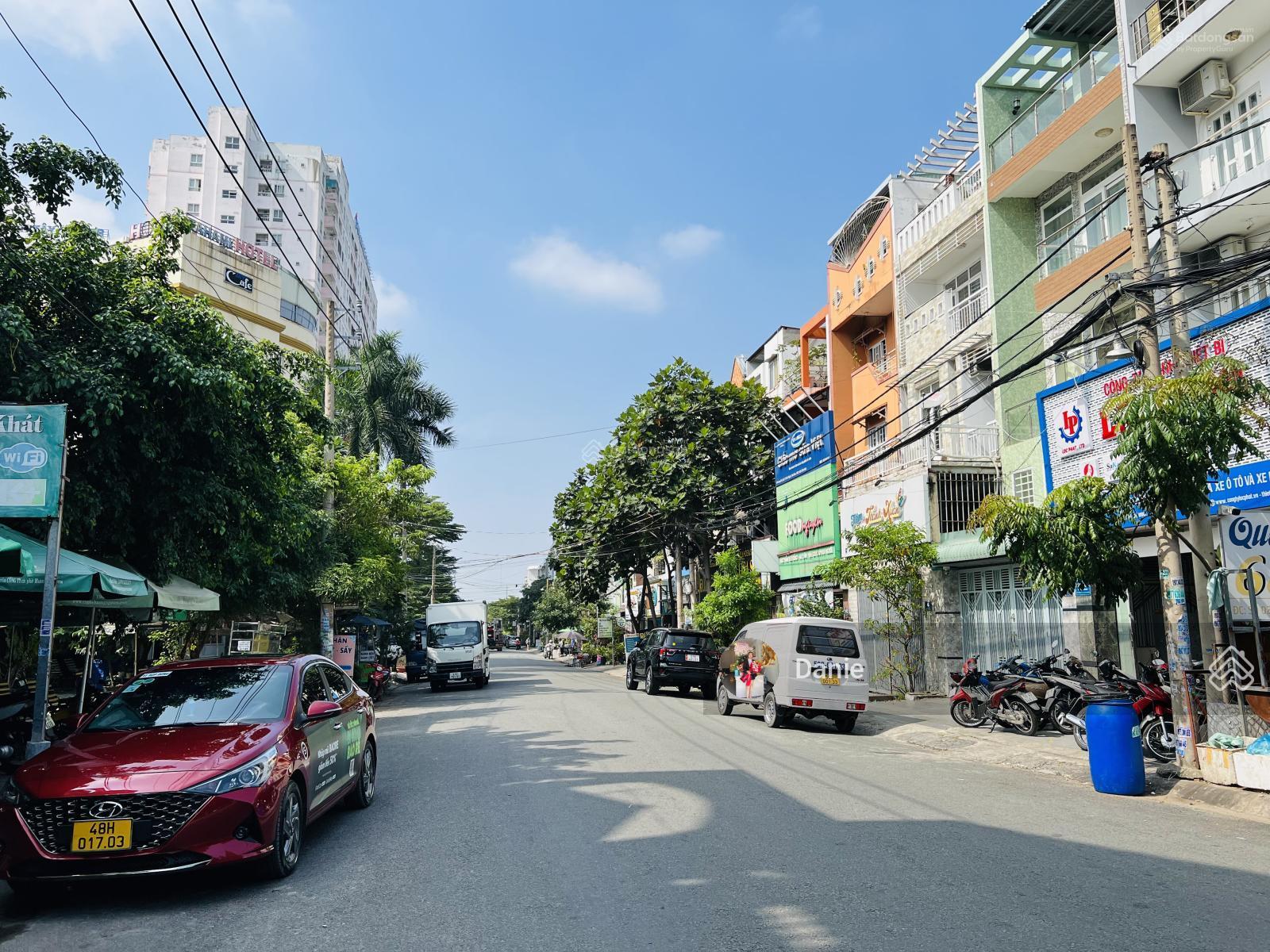 8.6 tỷ. Bán nhà mặt tiền ngay Đào Trinh Nhất P. Linh Tây - 5x22m 1T2L sẵn thu nhập 20 triệu/tháng