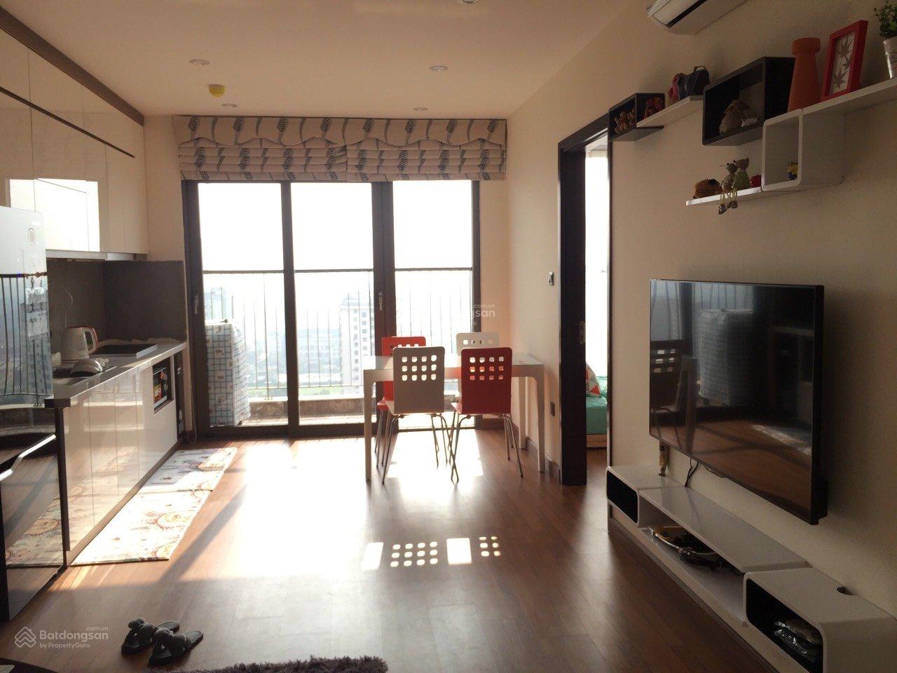 Cho thuê căn hộ chung cư Home City 177 Trung Kính 68m2, 2PN, full đồ đẹp, 15 tr/th. 0915 351 ***
