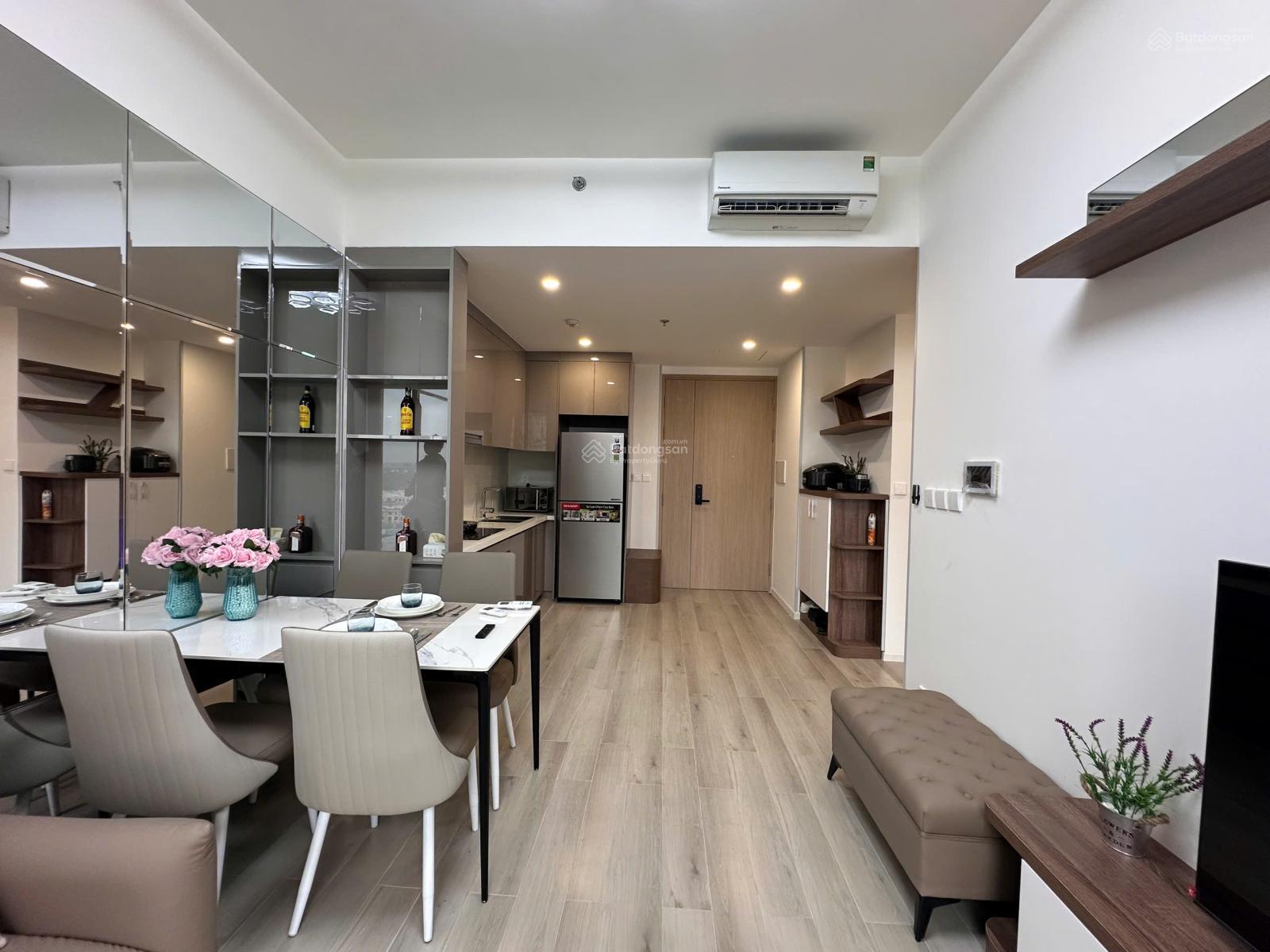 Cho thuê căn hộ 2PN, 51m2 chỉ với 12 triệu tại Masteri Centre Point - Cạnh Vincom MegaMall