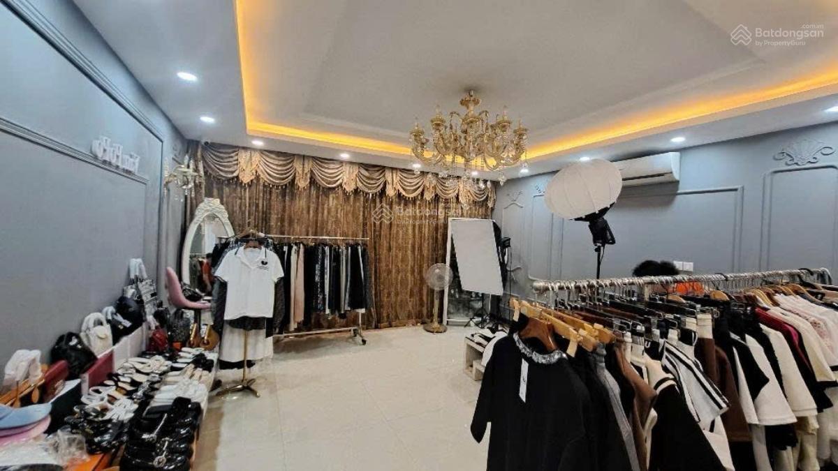 Cho thuê nhà riêng Mỹ Đình DT 60m x 5 tầng thang máy đường ô tô tránh