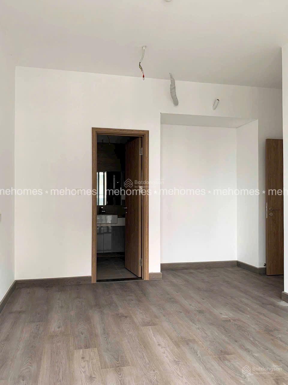 Bán căn hộ cao cấp, Celadon City, Tân Phú, Phân khu Diamond Alnata, 3PN, giá 5.Xtỷ Bán căn hộ cao cấp, Celadon City, Tân Phú, Phân khu Diamond Alnata, 3PN, giá 5.Xtỷ