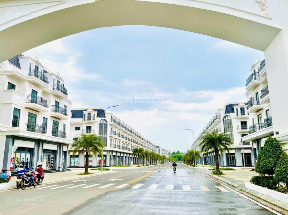 HÀNG NGỘP 1 LÔ. STC Long Thành, sau lưng SHOPHOUSE 120m2. Chính Chủ Ra Gấp 2,4Tỷ