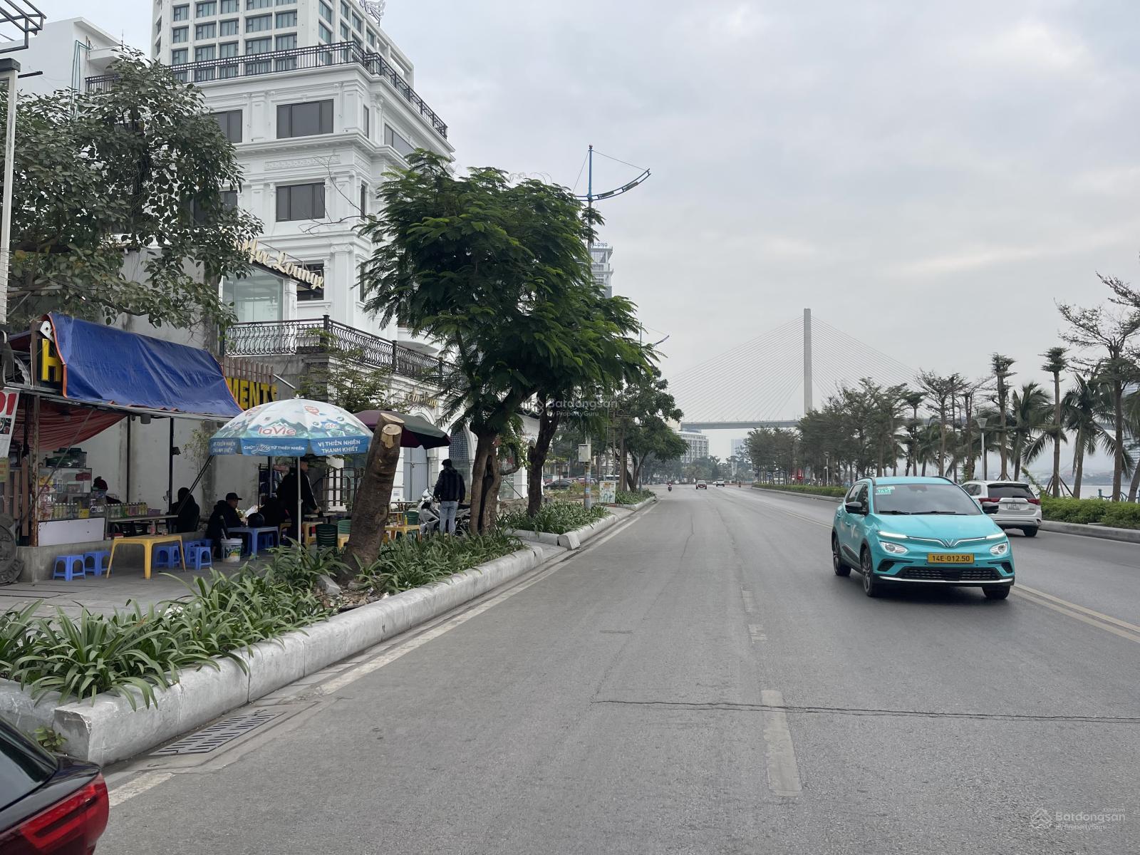 Bán đất tại Bãi Cháy, Hạ Long, Quảng Ninh, giá 58 tỷ, diện tích 300m2, mặt tiền 12m, view biển Bán đất tại Bãi Cháy, Hạ Long, Quảng Ninh, giá 58 tỷ, diện tích 300m2, mặt tiền 12m, view biển