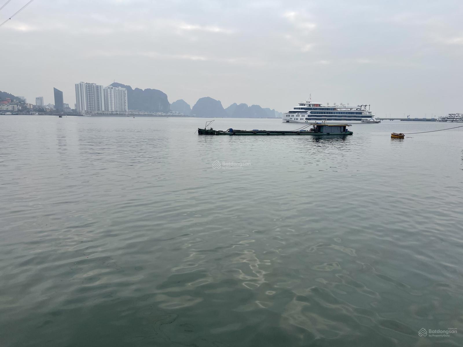 Bán đất tại Bãi Cháy, Hạ Long, Quảng Ninh, giá 58 tỷ, diện tích 300m2, mặt tiền 12m, view biển Bán đất tại Bãi Cháy, Hạ Long, Quảng Ninh, giá 58 tỷ, diện tích 300m2, mặt tiền 12m, view biển