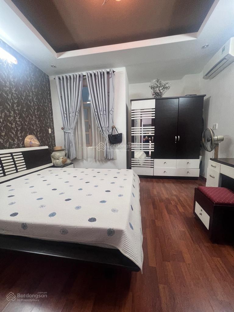 Bán nhà Hưng Phú Quận 8. Gần Quận 1 . DT 8m x 18m. 130m2, giá 16 tỷ. HXH, GẦN CẦU CHỮ Y Bán nhà Hưng Phú Quận 8. Gần Quận 1 . DT 8m x 18m. 130m2, giá 16 tỷ. HXH, GẦN CẦU CHỮ Y