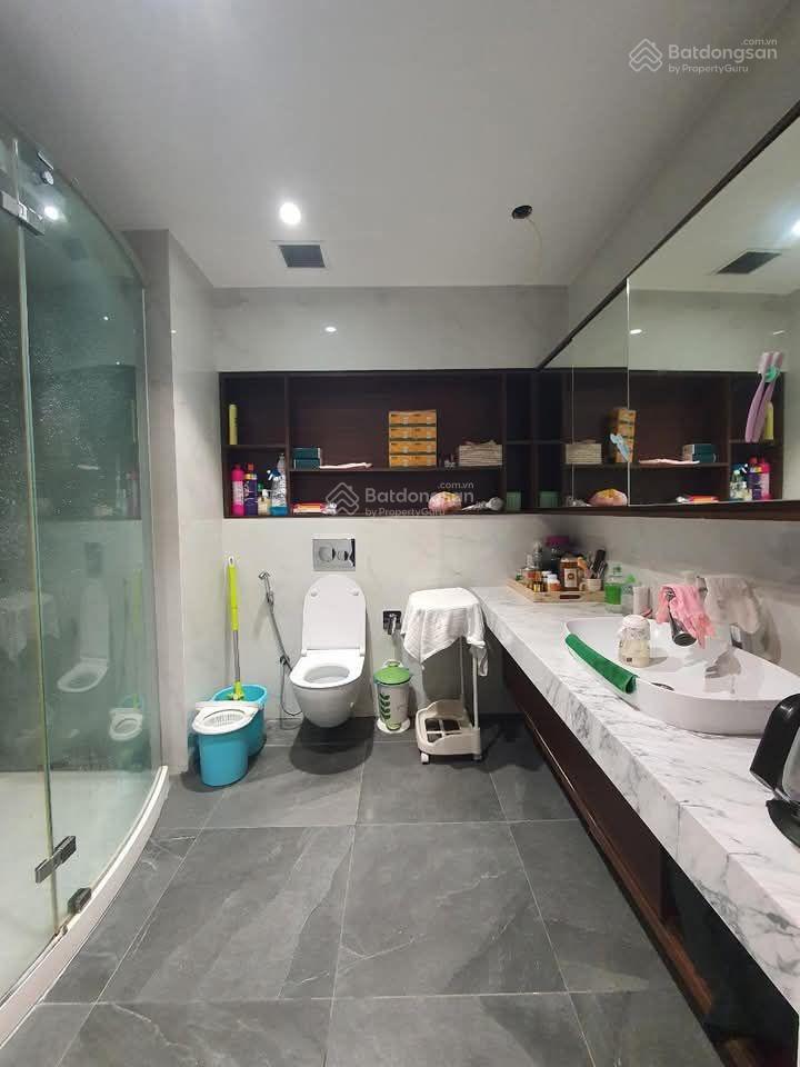 Cực đẹp! Bán nhà riêng Trung Kính, phân lô, ô tô tránh, ngõ thông, thang máy, 95m2*7T