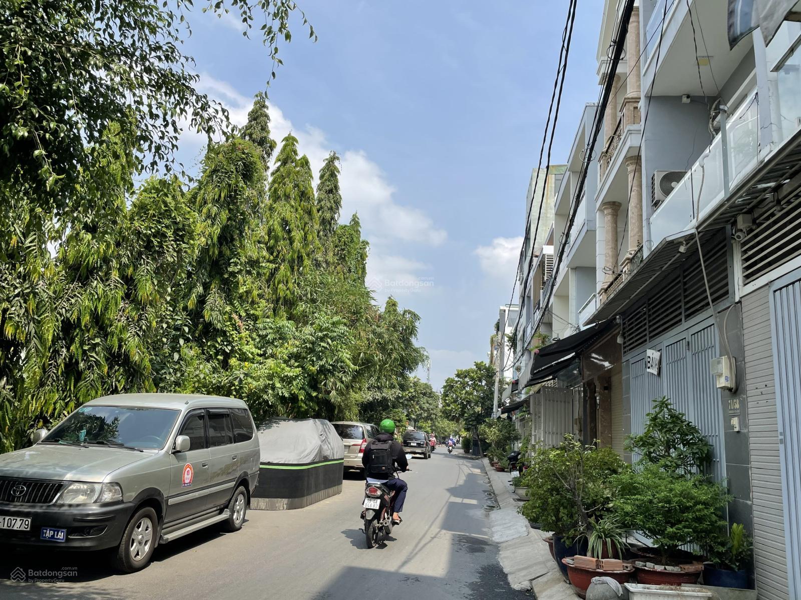 Bán đất khu phân lô Lê Đức Thọ P15, DT 4x19m. Hẻm xe tải. Giá 5,8 tỷ. LH 0902 958 ***