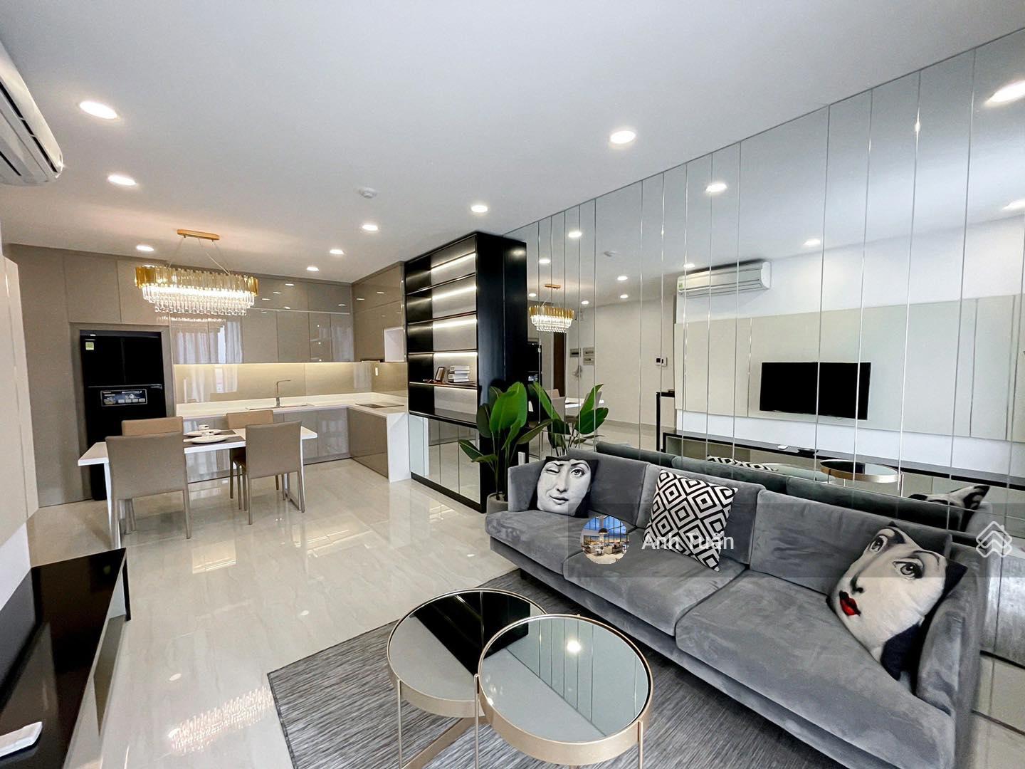 Cho thuê căn hộ chung cư Kingston Residence, Phú Nhuận, DT 120m2, 3PN, giá 22 triệu/tháng, ở liền