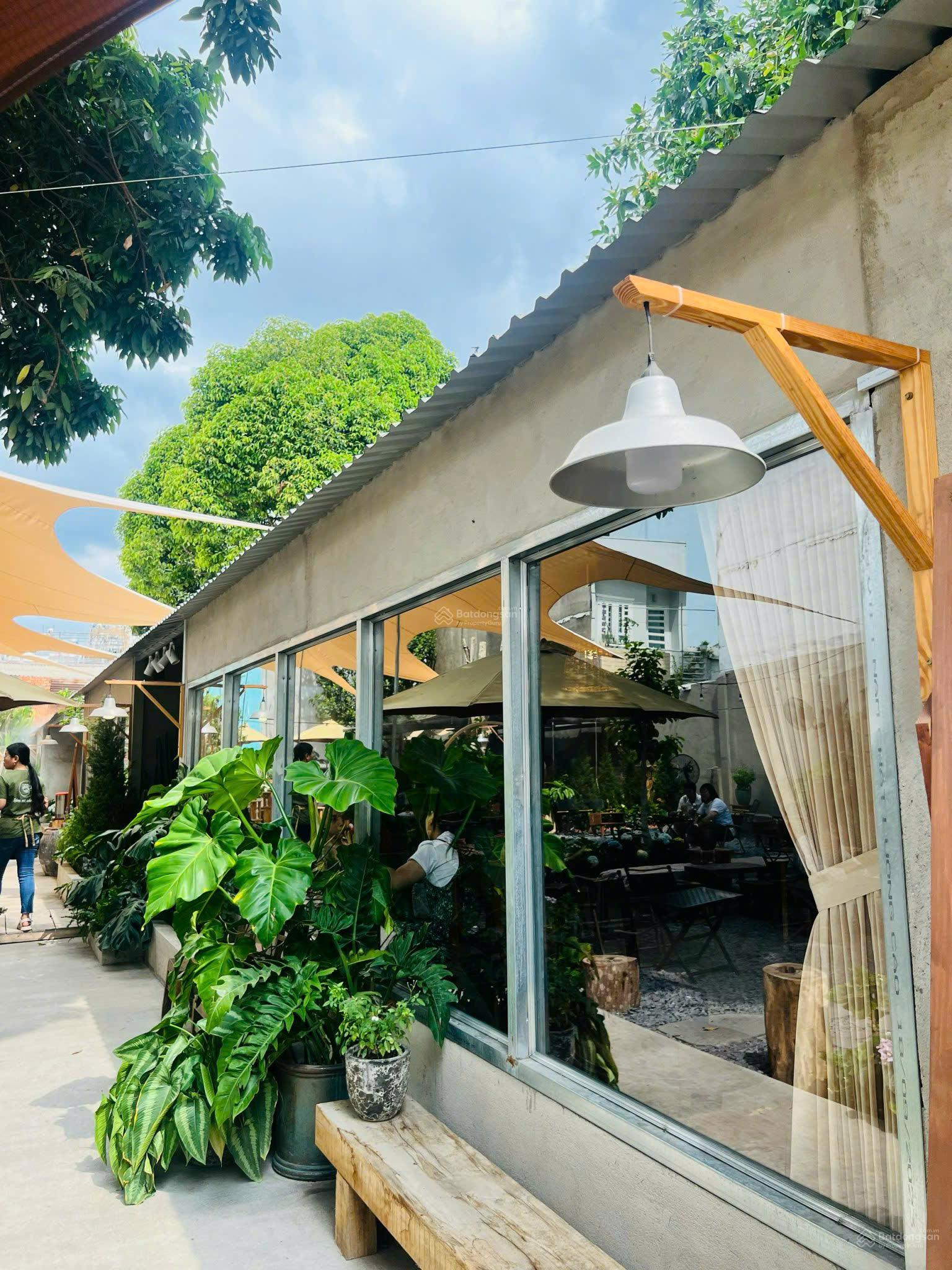 Cần tiền gấp bán tài sản 2 MT Cao Thắng, P5, Q. 3, DT: 14x15m CN: 220m2, giá bán chỉ 85 tỷ