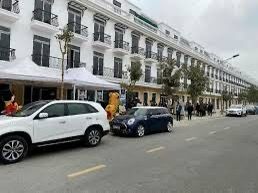 Lô đất hiếm hoi đối diện chung cư Tràng Duệ. Giá hợp lý