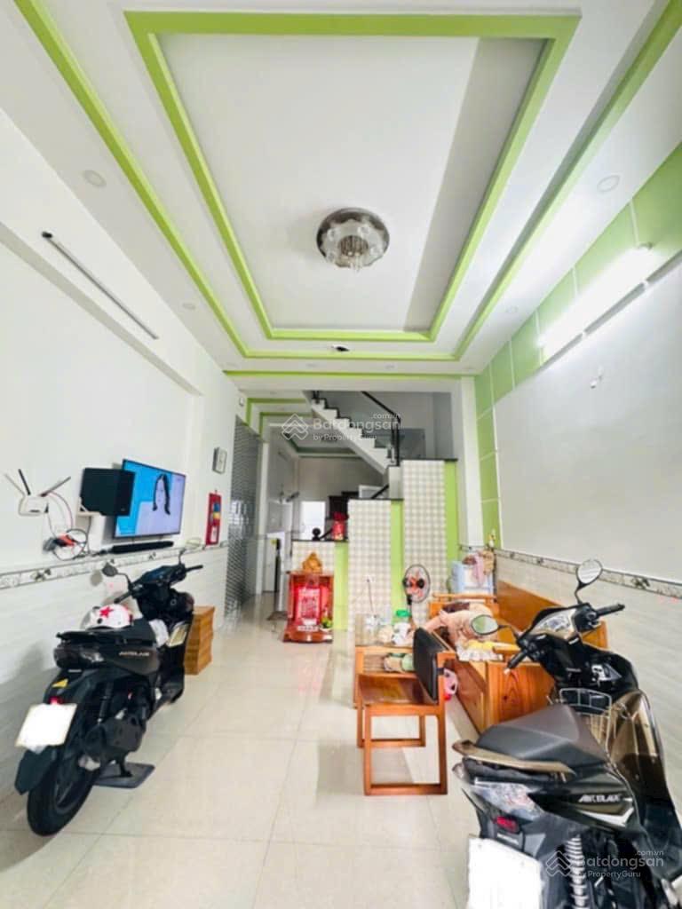 Hơn 7 tỷ xíu - Nhà mới 4 Tầng - 76m2 - 4x19 - Hẻm 8m thông - Ngay đường Tên Lửa, P.BTĐ B - Bình Tân