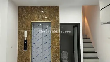 BÁN NHÀ MIÊU NHA, Ô TÔ, THANG MÁY, NỘI THẤT VIP, 40Mx5T, MT5M, 6.7 TỶ