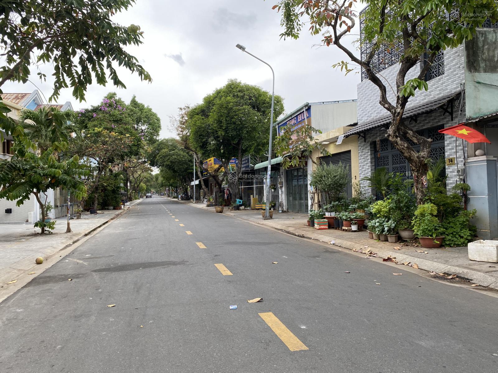 Bán nhà ngay trung tâm TP Bà Rịa Bà Rịa Vũng Tàu. Thuận tiện kinh doanh giá rẻ chỉ 3,85 tỷ sổ hồng