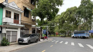 Bán nhà ngay trung tâm TP Bà Rịa Bà Rịa Vũng Tàu. Thuận tiện kinh doanh giá rẻ chỉ 3,85 tỷ sổ hồng