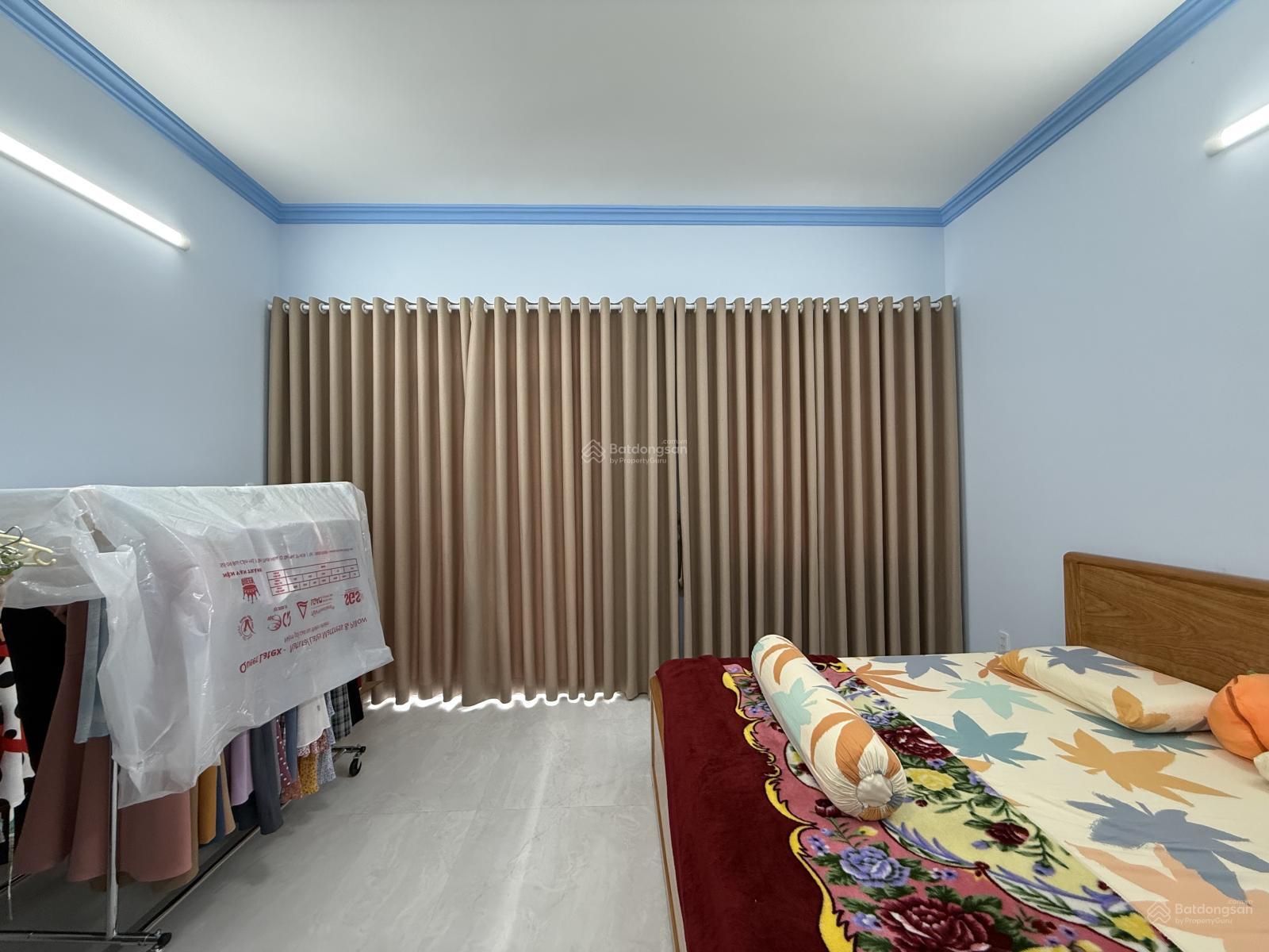 Bán gấp căn nhà tâm huyết 1T, 2lầu, 4PN, 4WC, 5x18m, 100% thổ cư, đã hoàn công, vào ở ngay cực đẹp