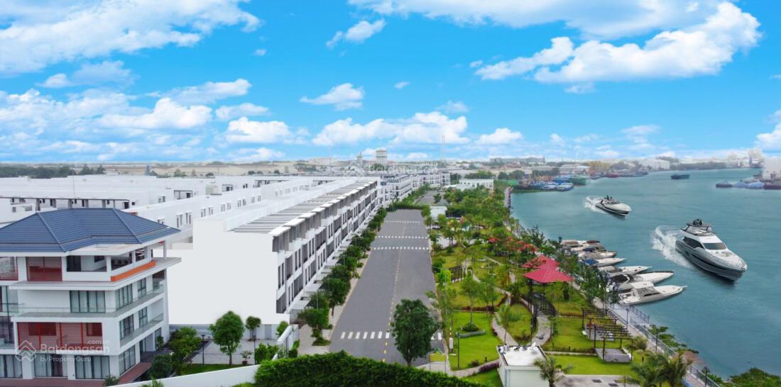 Mở bán 50 căn nhà phố LK - Khu đô thị biệt lập bên sông Vàm Cỏ Đông - Bến Lức. Giá chỉ từ: 3 tỷ/căn