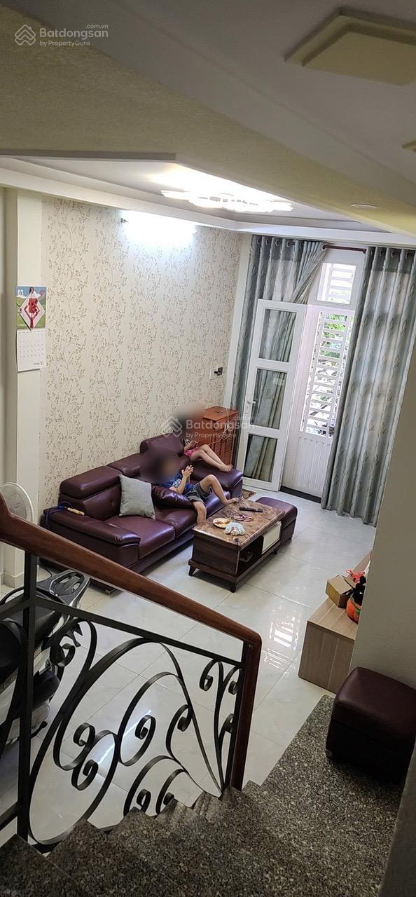 Cần bán nhà Trần Bình Trọng P5 Bình Thạnh, gồm 4 tầng , DT 43m2 , 4 PN 5 WC - Giá 6,85 tỷ