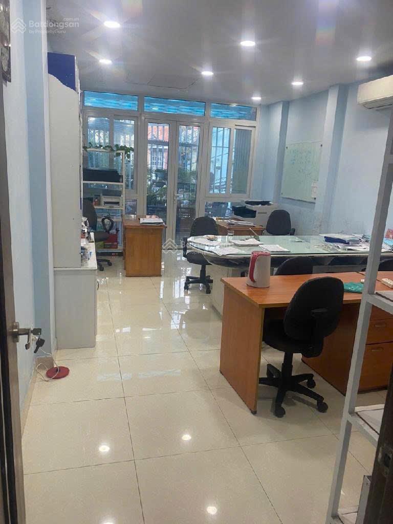 Bán nhà 4 tầng 70m2 mặt tiền 385 Lê Văn Việt Q9 giá sốc chỉ còn 7 tỷ (giảm từ 9 tỷ)