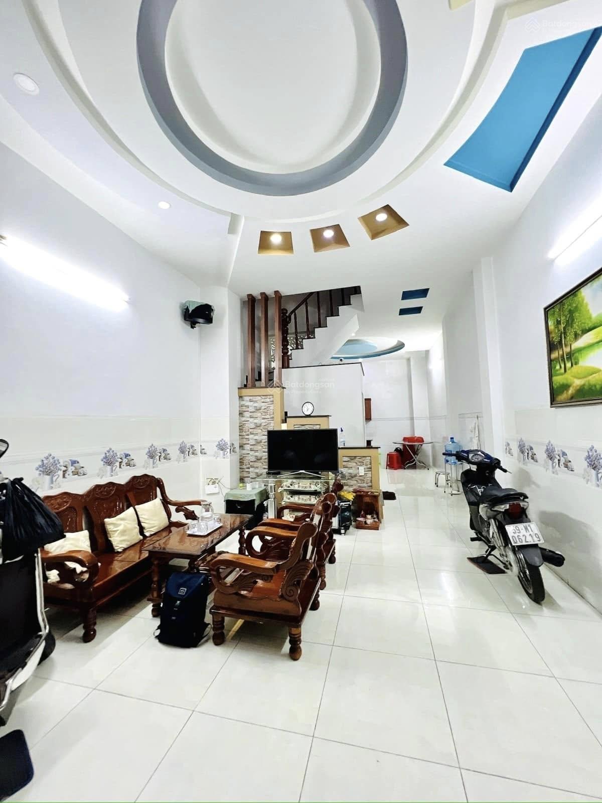 Đang cho thuê 22tr/ tháng bán nhà Quốc Hương, Q2, 60m2, 4PN, 3ty880 hẻm 5m Đang cho thuê 22tr/ tháng bán nhà Quốc Hương, Q2, 60m2, 4PN, 3ty880 hẻm 5m
