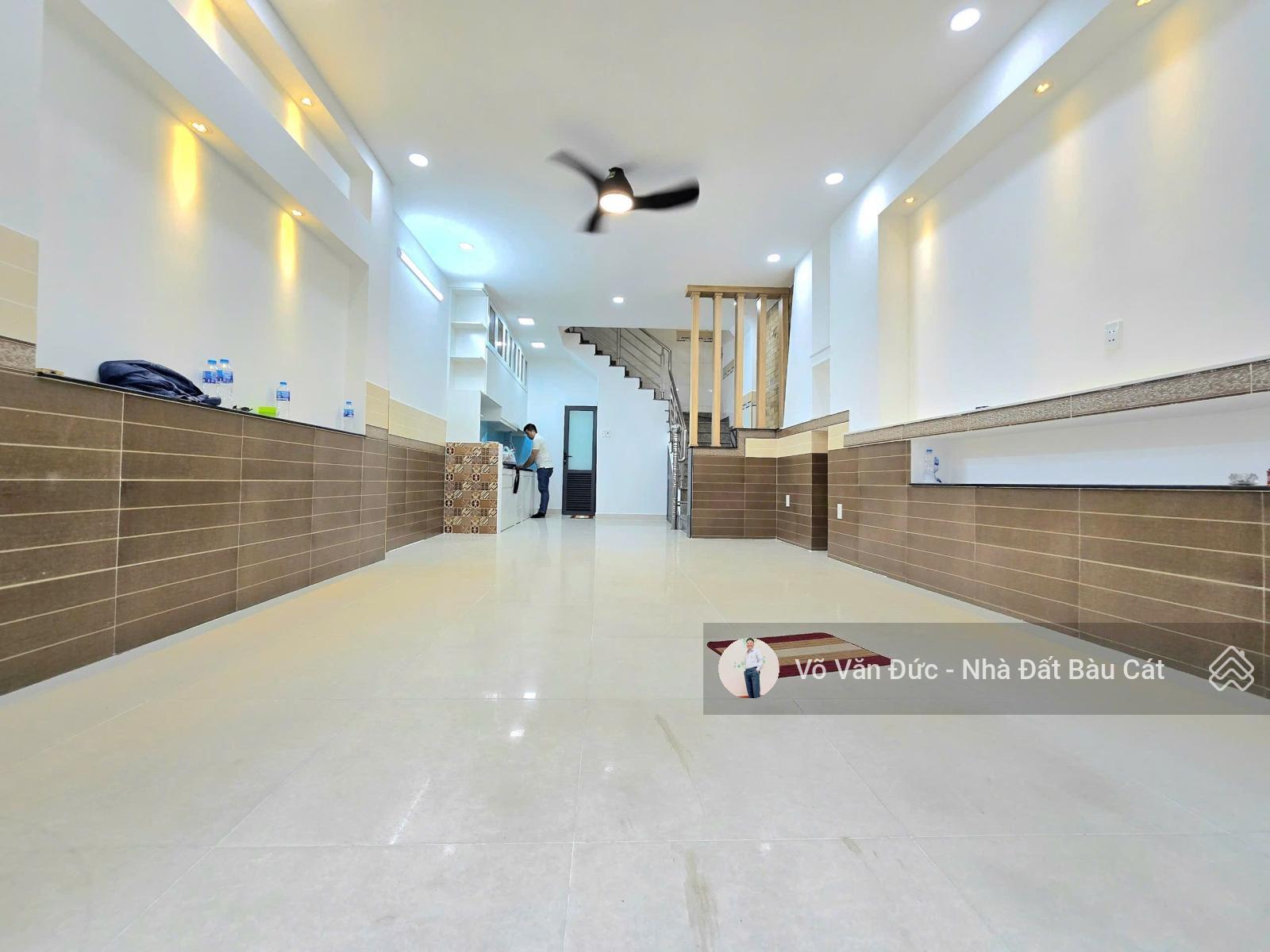 Hot hot - siêu phẩm nhà phố trung tâm Tân Bình - DT 4.2x12m - đúc 5 tấm - nhà mới. chỉ nhỉnh 6 tỷ