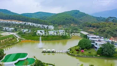 Bán gấp Biệt thự 400m2 full nội thất. View hồ đẹp nhất dự án. Giá chỉ 6.2 tỷ. Sổ đỏ lâu dài