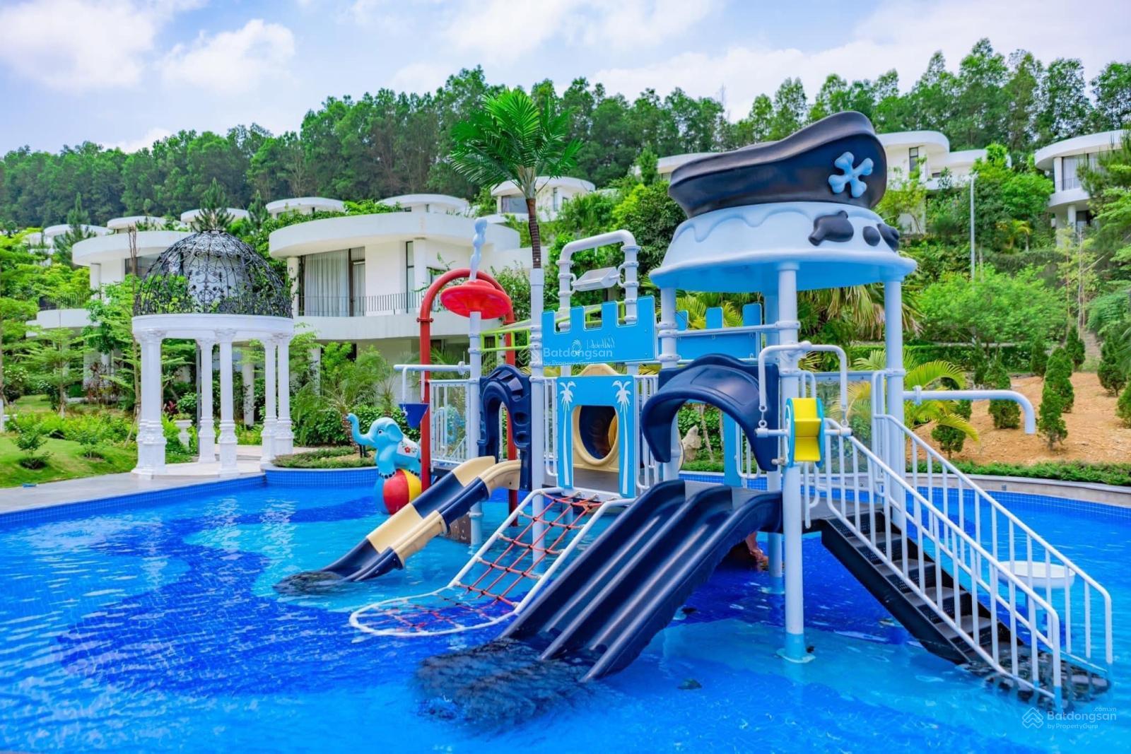 Bán gấp Biệt thự 400m2 full nội thất. View hồ đẹp nhất dự án. Giá chỉ 6.2 tỷ. Sổ đỏ lâu dài Bán gấp Biệt thự 400m2 full nội thất. View hồ đẹp nhất dự án. Giá chỉ 6.2 tỷ. Sổ đỏ lâu dài