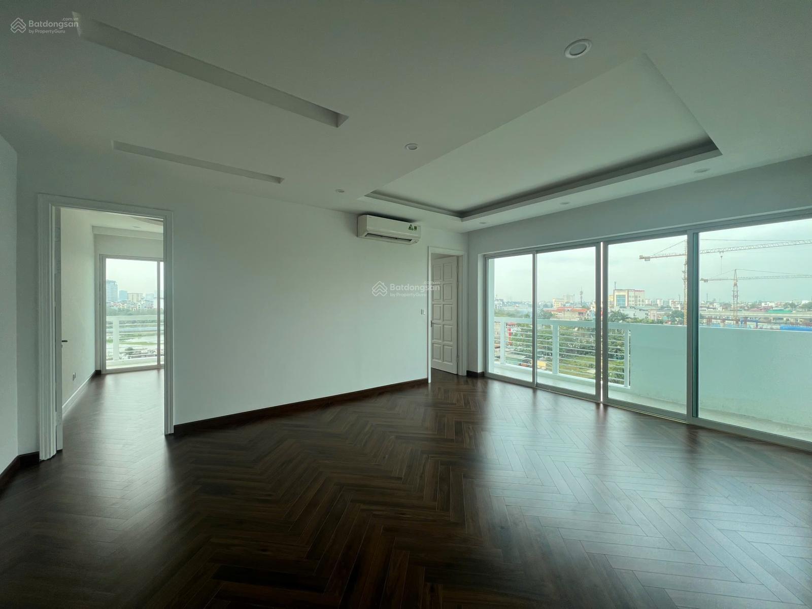 Bán căn hộ góc 153m2, mới đẹp tòa E1 Ciputra Hà Nội giá tốt