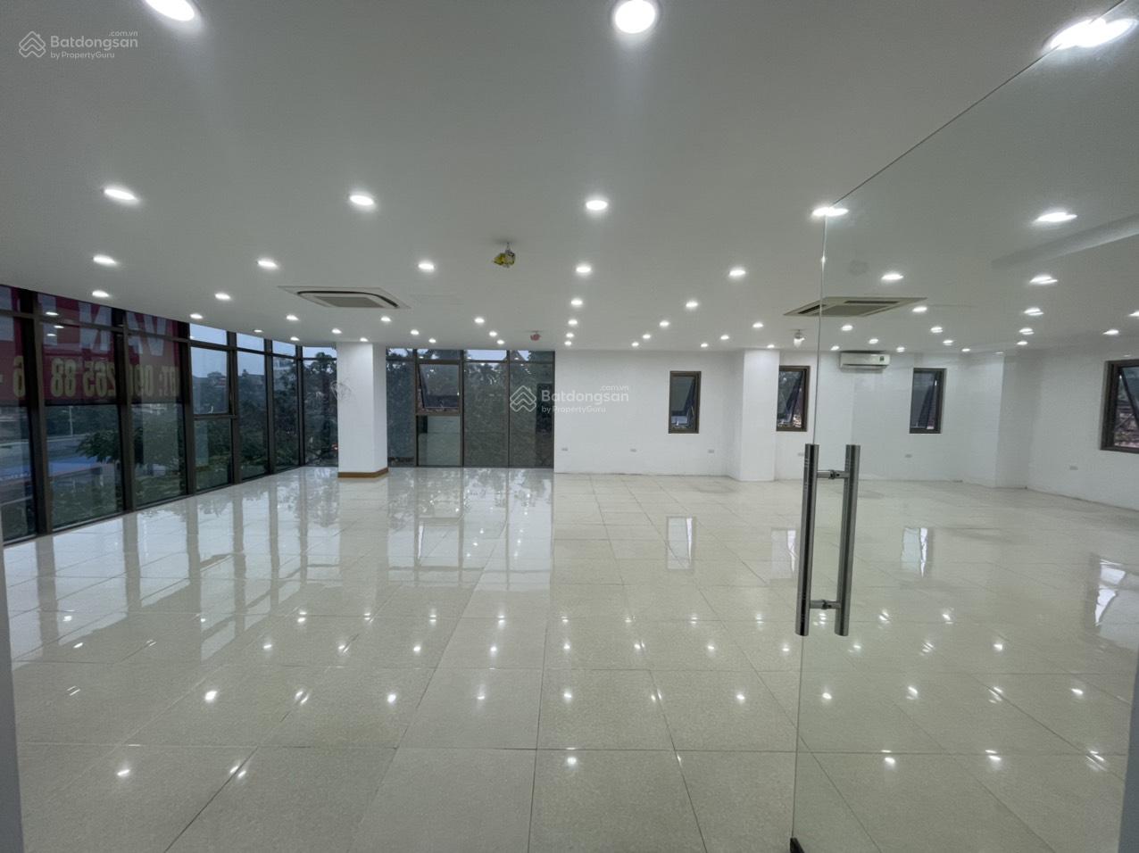 Cho thuê văn phòng đẹp xuất sắc tại Trần Quang Khải, 45 triệu, 135 m2, Hoàn Kiếm, Hà Nội Cho thuê văn phòng đẹp xuất sắc tại Trần Quang Khải, 45 triệu, 135 m2, Hoàn Kiếm, Hà Nội