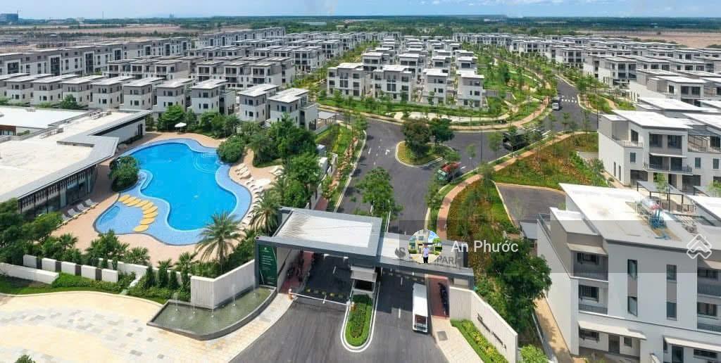 Bán nhà phố Big khu compound Swanpark 107,1m2 giá tốt đầu tư đón VĐ3 và sân bay Bán nhà phố Big khu compound Swanpark 107,1m2 giá tốt đầu tư đón VĐ3 và sân bay
