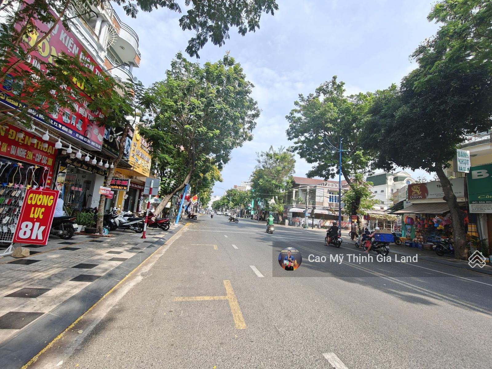 Bán nhà mặt tiền Hoàng Hoa Thám Bãi Sau, khu kinh doanh du lịch sầm uất, ngang gần 12m, giá 38 tỷ