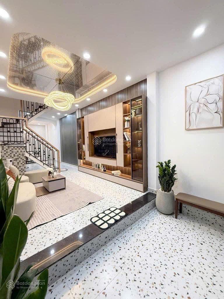 Bán nhà cho thuê 28triệu ngay Phan Ngữ -P.Đa Kao -Quận 1. Giá 3tỷ8/72.7m2, gần công viên Lê Văn Tám Bán nhà cho thuê 28triệu ngay Phan Ngữ -P.Đa Kao -Quận 1. Giá 3tỷ8/72.7m2, gần công viên Lê Văn Tám