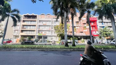 Ngộp bank bán gấp nhà phố mặt tiền Nguyễn Thị Thập, Đường D1 DT 5 x 20m (hầm trệt 3 lầu) Him Lam Q7