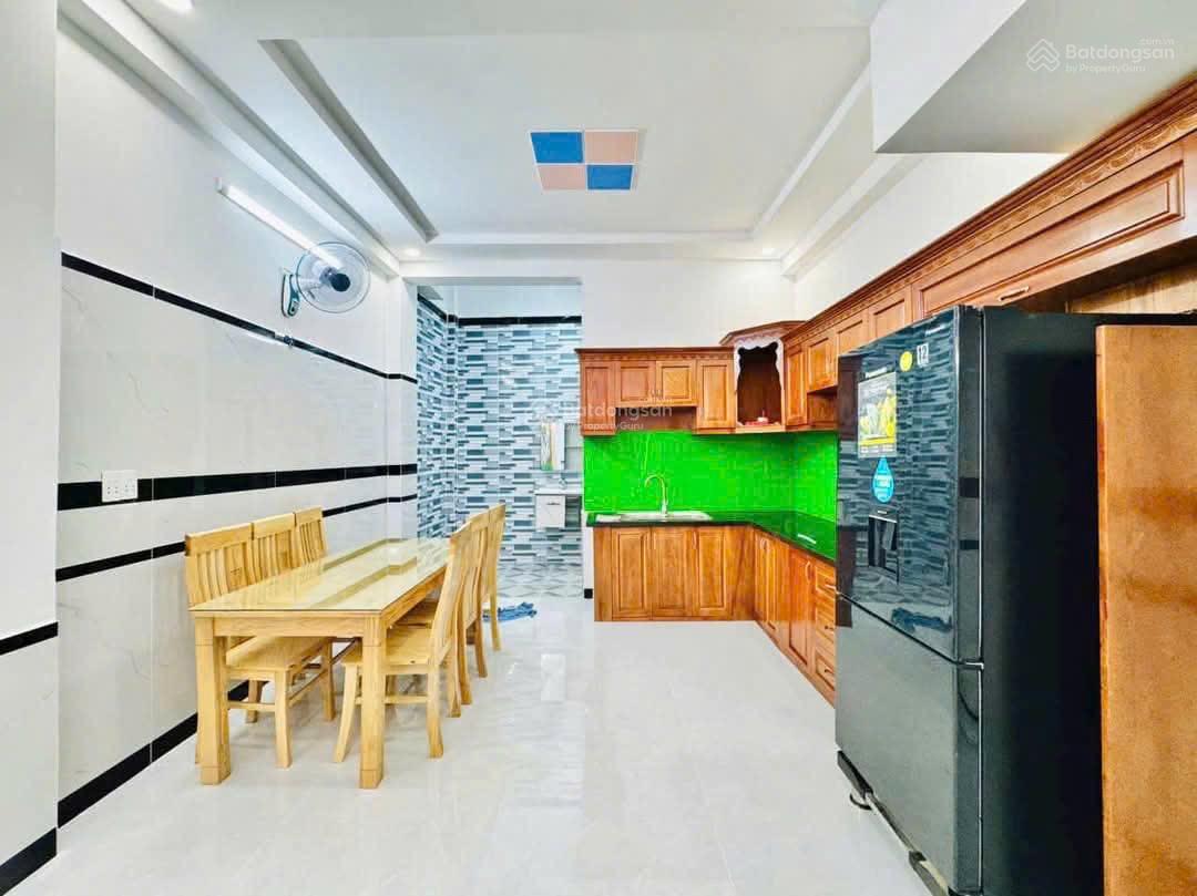 Cô Hà định cư Đức bán nhà Phạm Viết Chánh-Q1, gần bệnh viện Từ Dũ. 4tỷ270/86,3m2 đang cho thuê 28tr