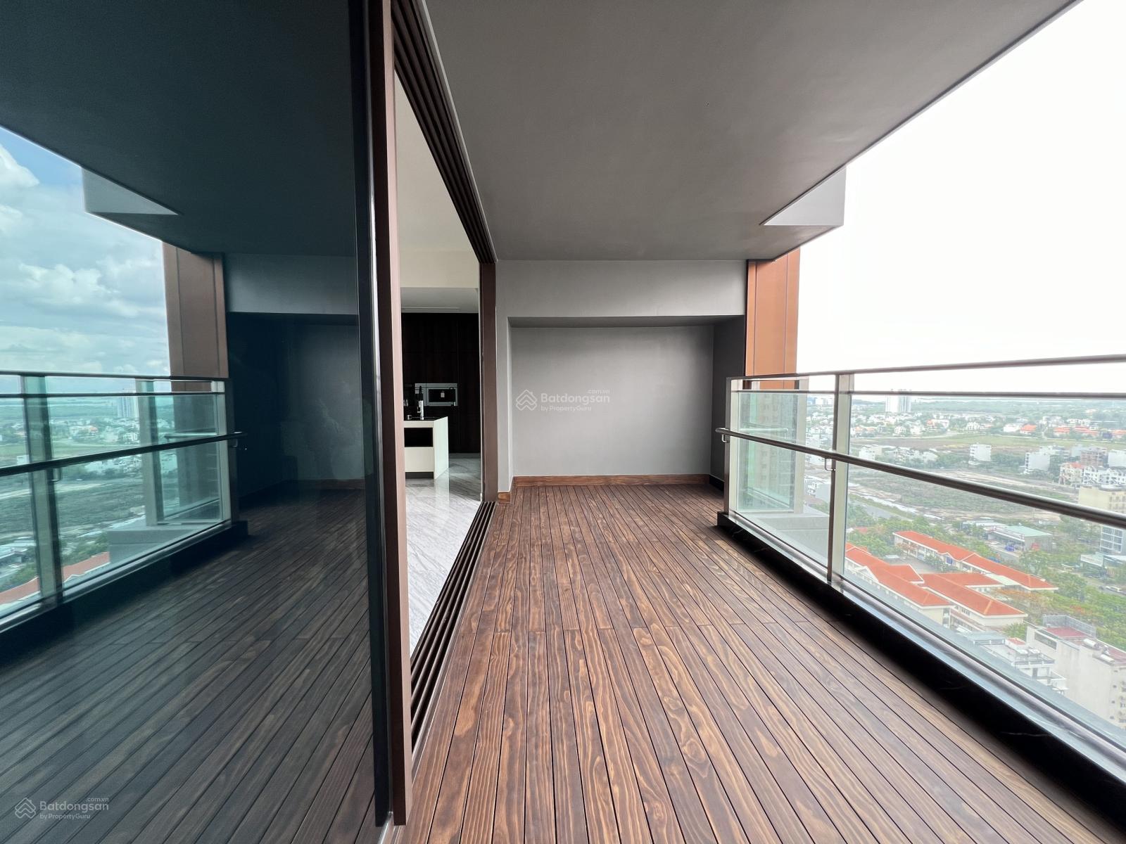 Hot siêu phẩm duy nhất 3 phòng 220m2 view sông SG , giá bán 27 tỷ all in rẻ nhất thị trường