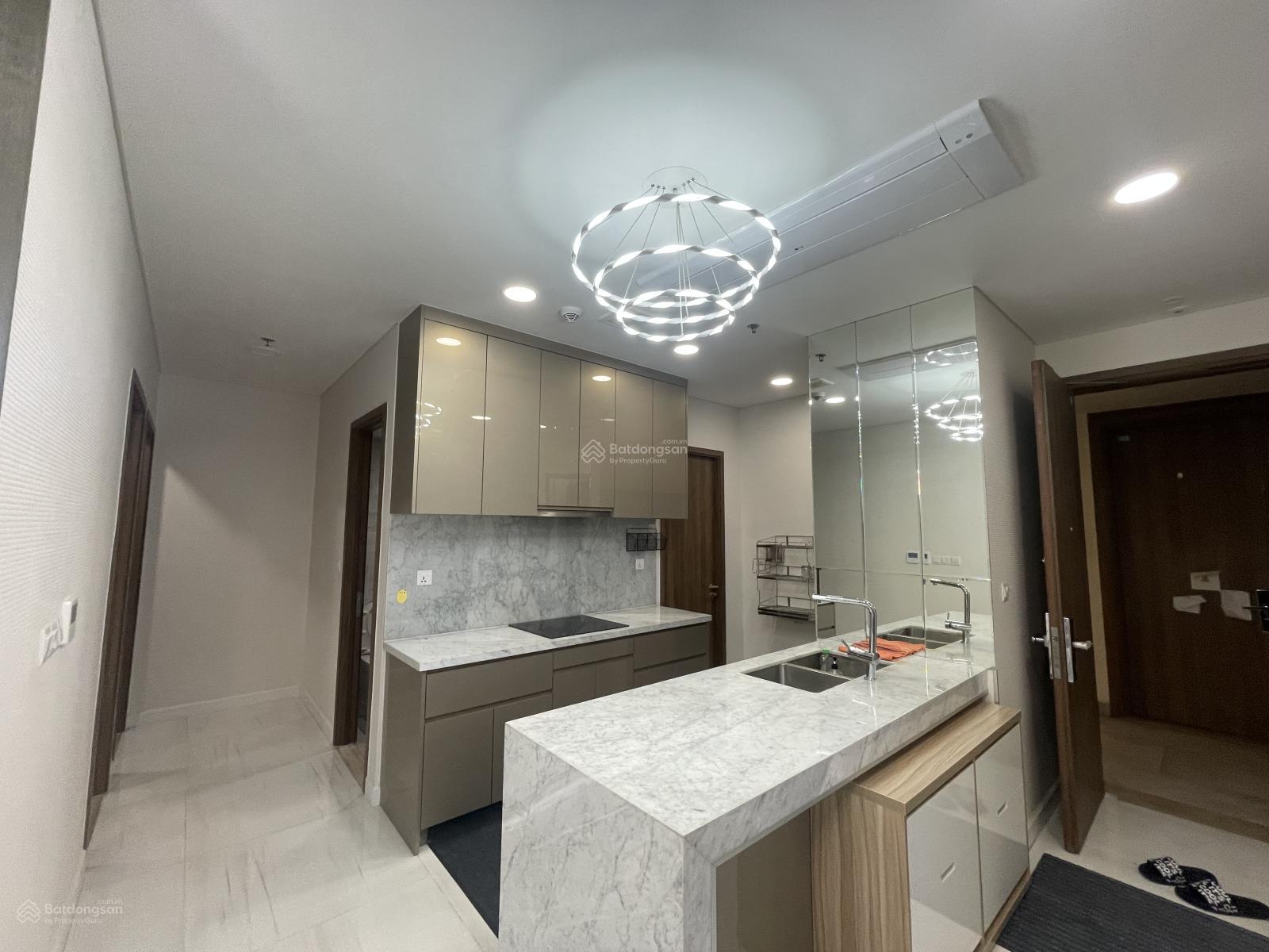 Kẹt tiền cần bán nhanh căn hộ 3PN ở Kingdom 101 - 103m2 giá 10,6 tỷ