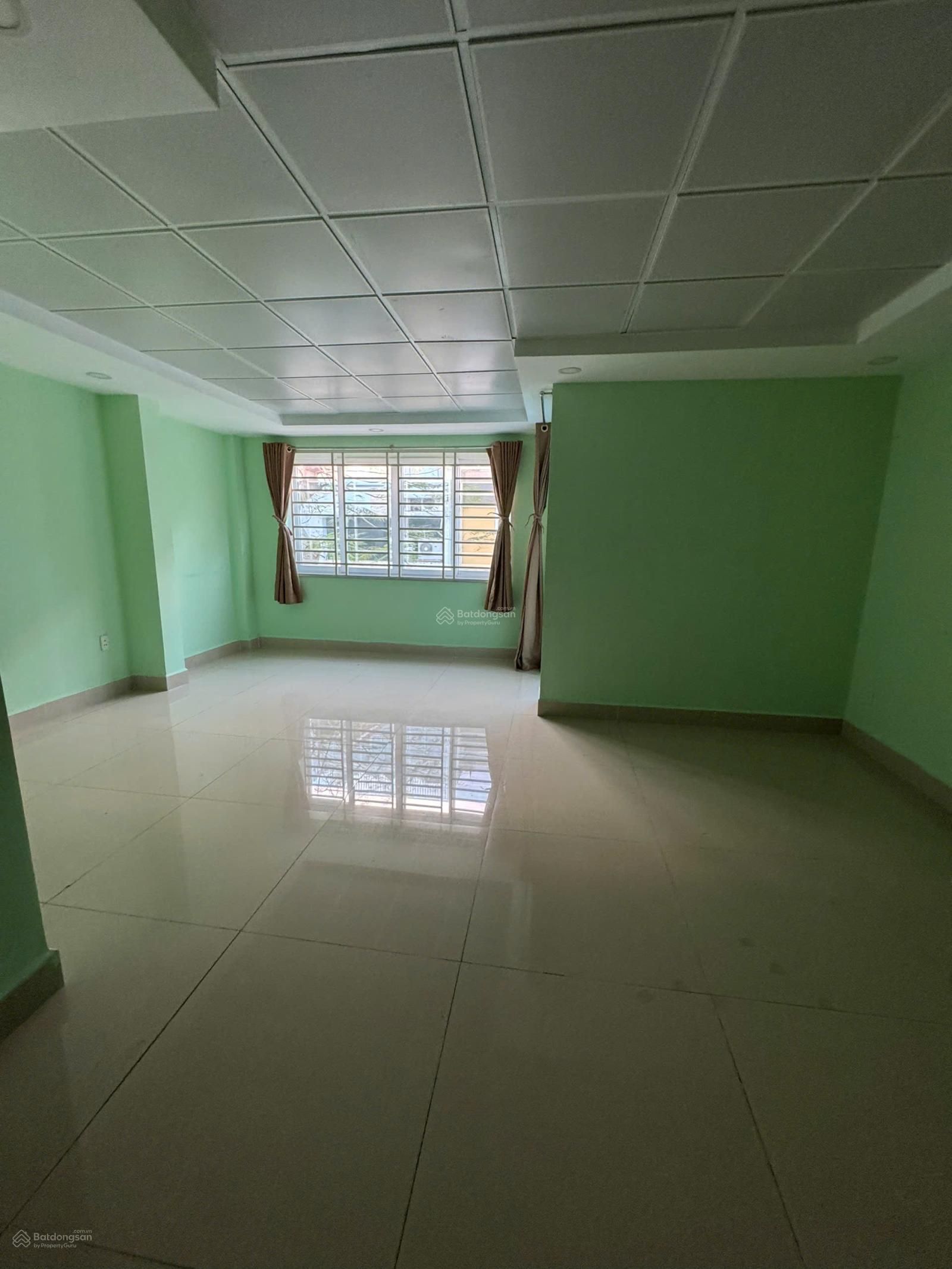 Bán nhà mặt phố Hưng Gia -Hưng Phước, Q.7, HCM. DT: 6x18,5m, 1T4L, giá: 29 tỷ, LH: 0979 762 ***