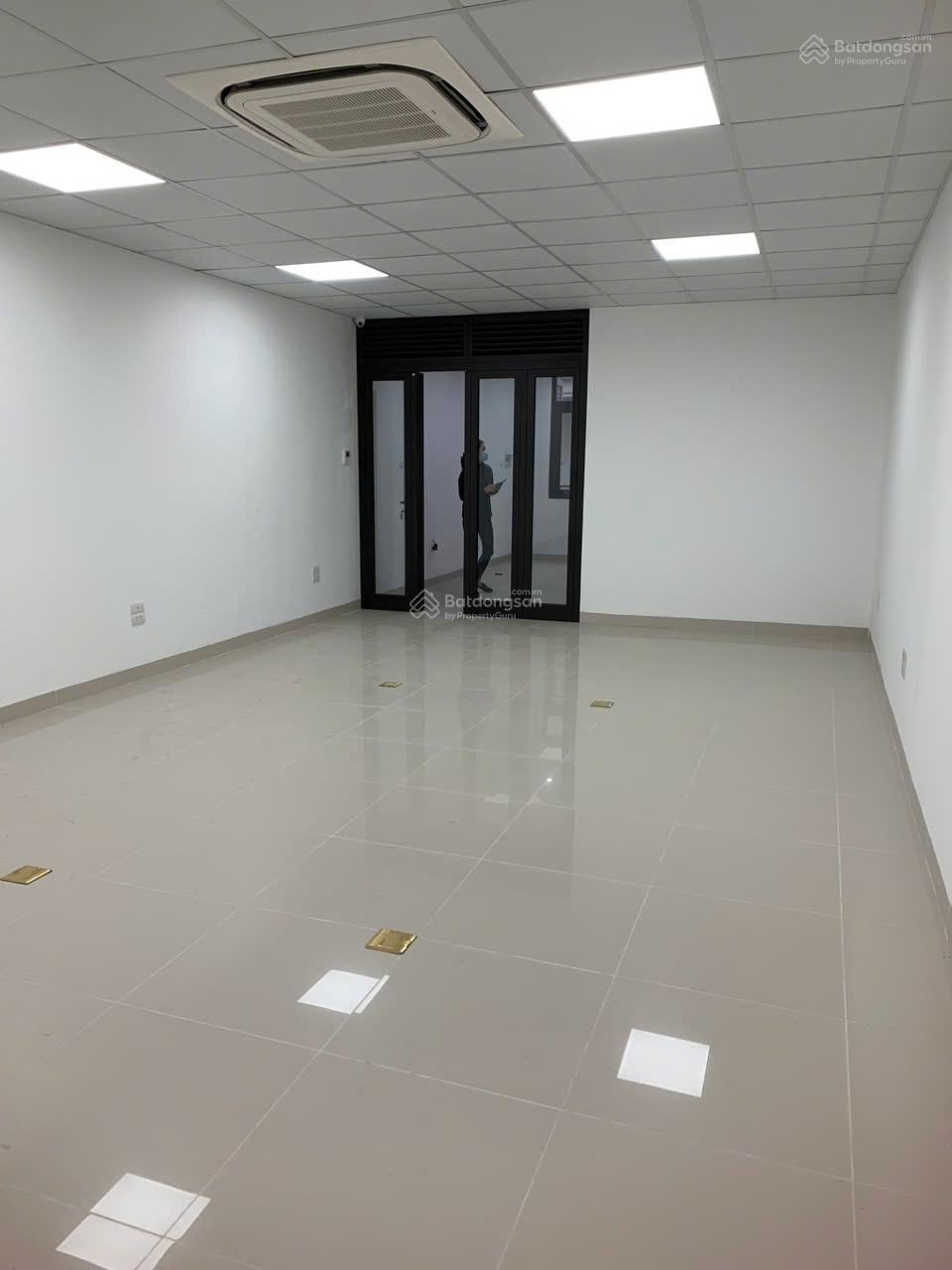 Cho thuê liền kề Ngoại Giao Đoàn, 105m2, 6 tầng, thông sàn, thang máy, nhà đẹp, 50tr Cho thuê liền kề Ngoại Giao Đoàn, 105m2, 6 tầng, thông sàn, thang máy, nhà đẹp, 50tr