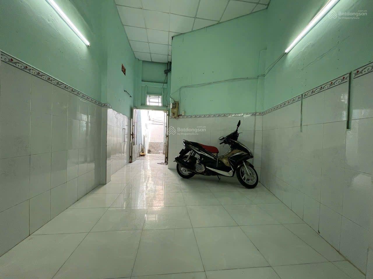 HĐH/Hot. Nhà cấp 4 - DT 31m2 - giá chỉ 2tỷ900 - LH 0708 649 *** MsVân