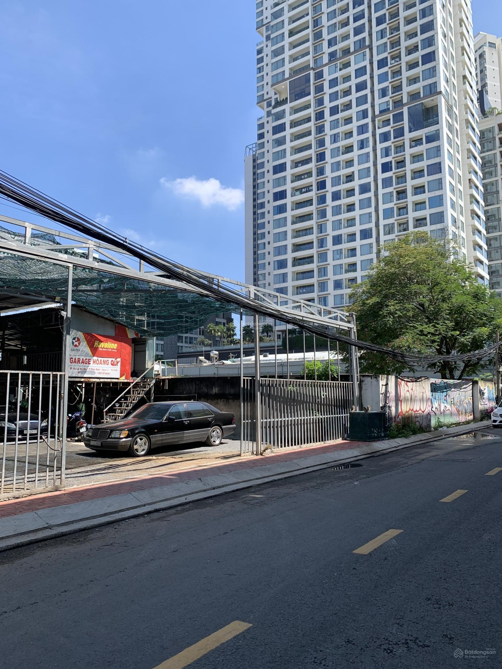 Bán khuôn đất lớn mặt tiền Xa Lộ Hà Nội 1000m2 xây tòa nhà 2 hầm 18 tầng giá 450tỷ Thảo Điền Quận 2