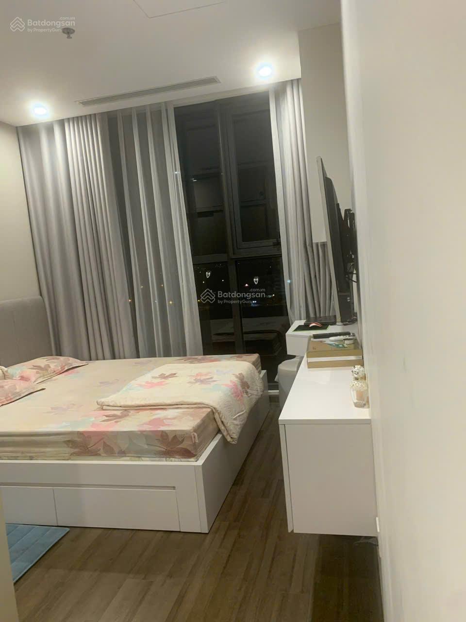 Cho thuê căn hộ Symphony, 2PN 2WC full đồ giá 14 triệu. LH 0967 341 ***