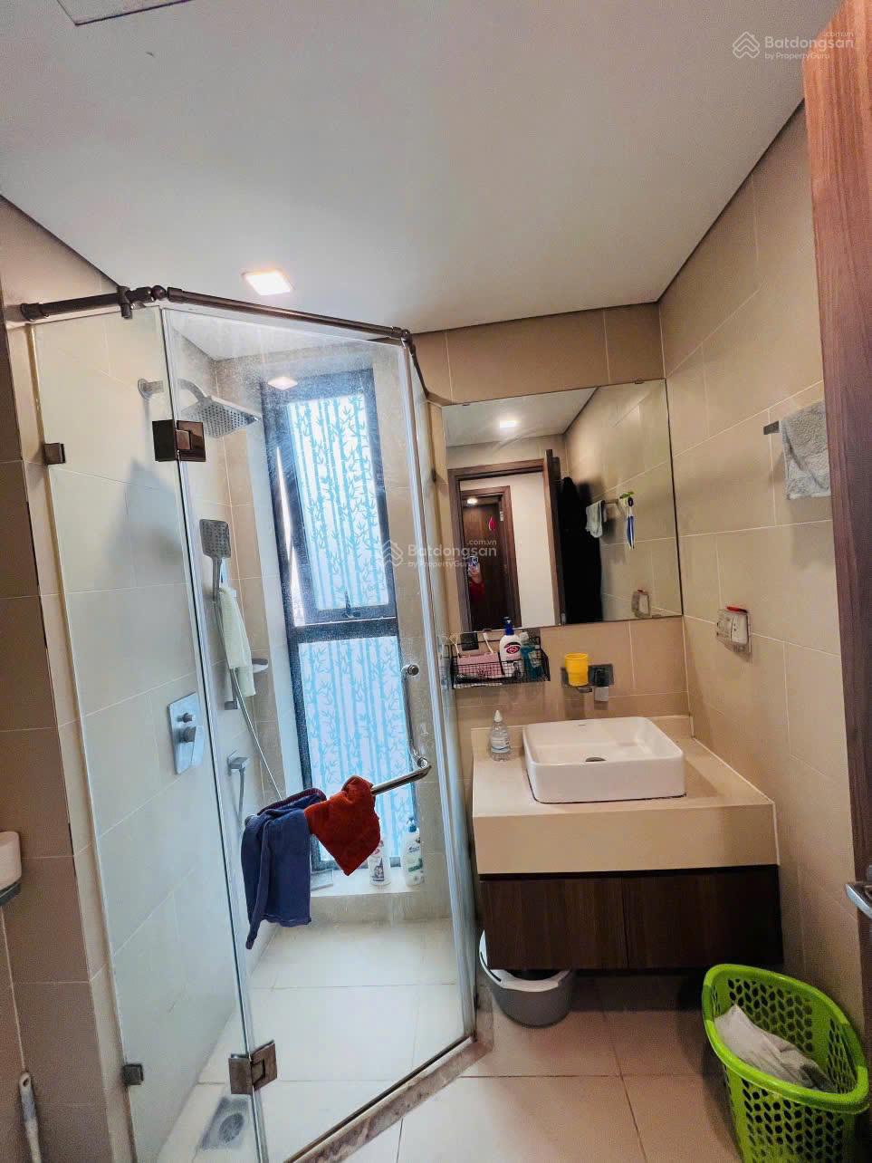 UDIC N04 Căn 2PN đã có slot ô tô, phí chỉ 300k/tháng Liên hệ xem nhà ngay: 0836 816 *** (E.Trung)