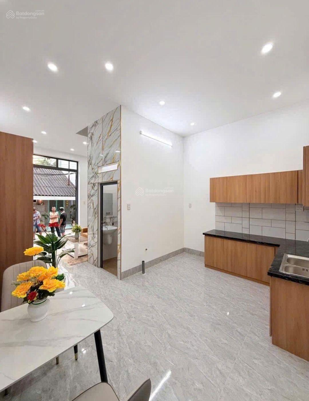 Ô tô đỗ cửa hẻm 5m nhà Tô Ngọc Vân, Linh Đông, Thủ Đức, Hồ Chí Minh, 48m2