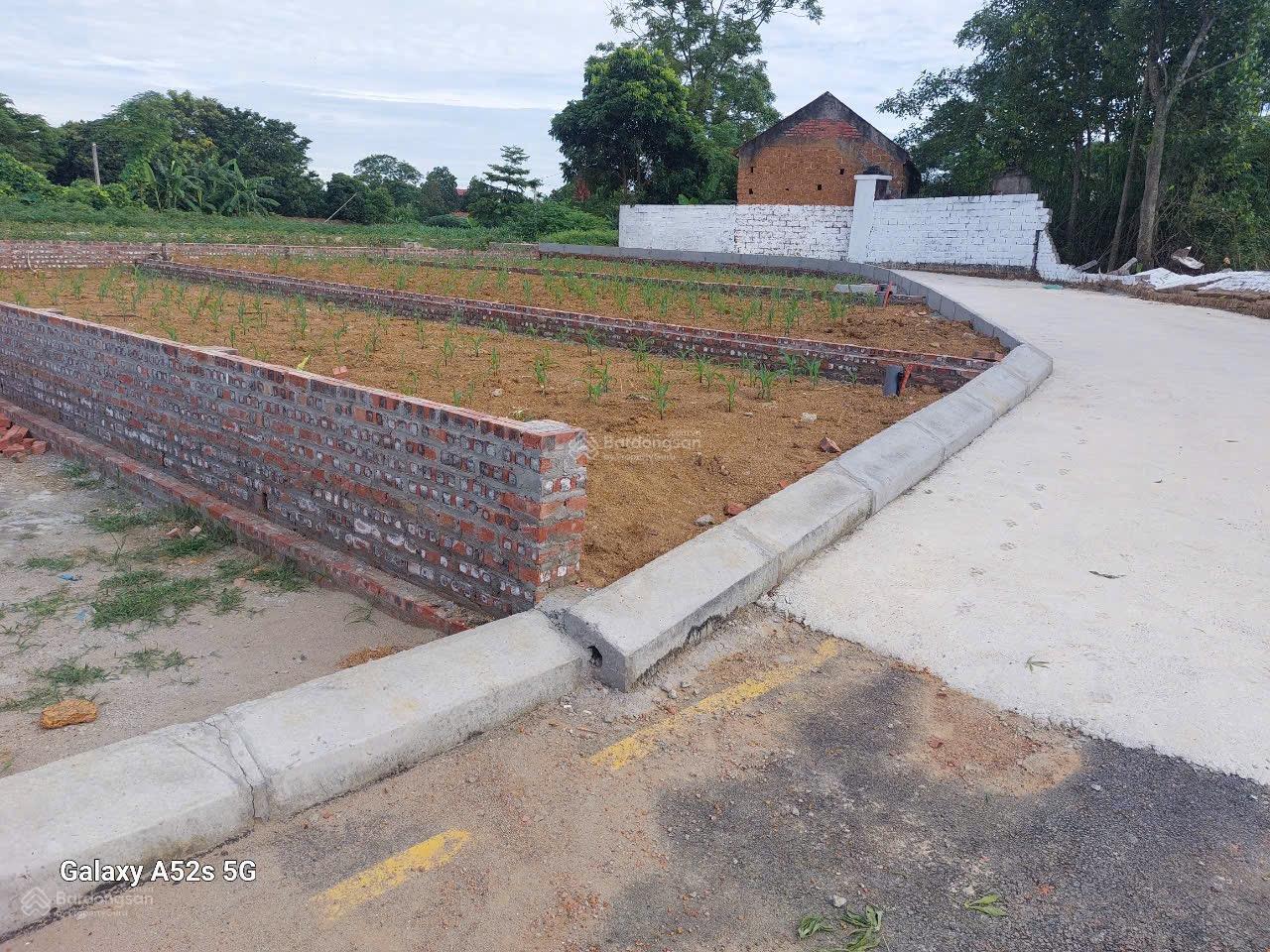 Cần tiền bán nhanh mảnh đất 80m Full thổ cư đường thông đường rộng 6m