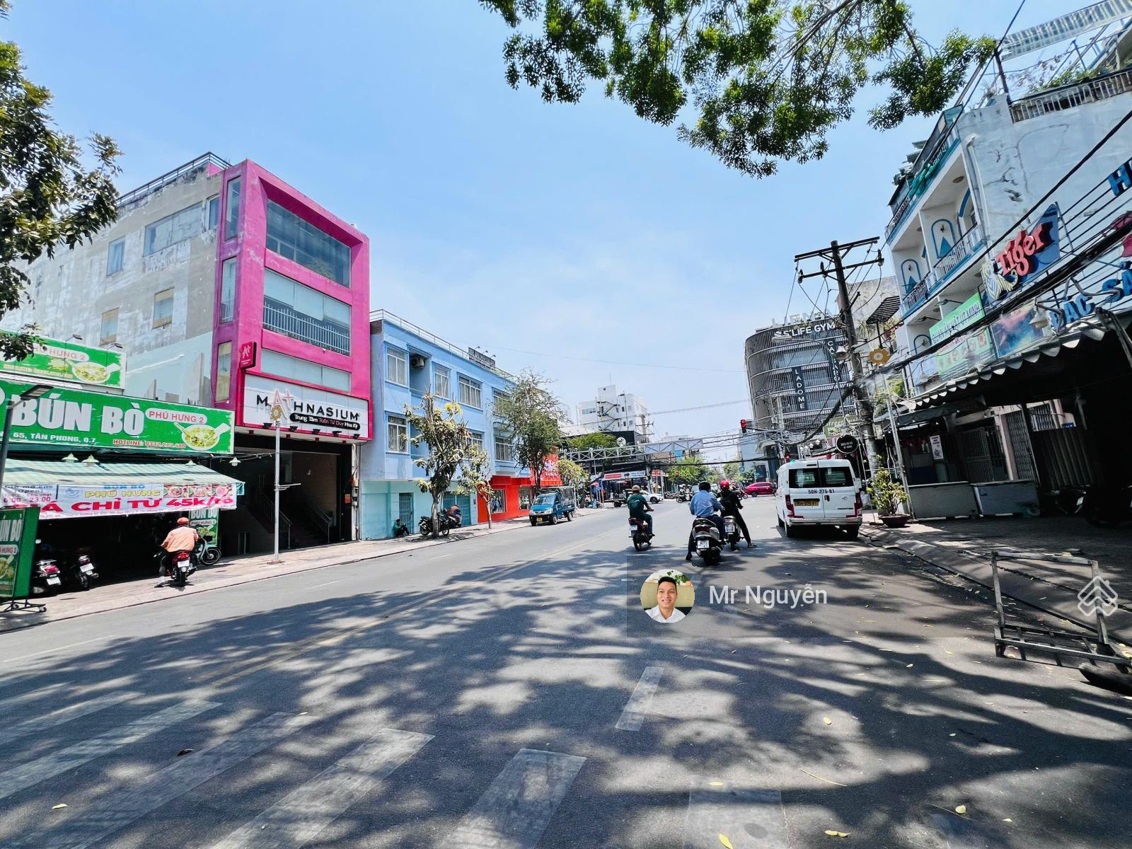 Đi Mỹ bán gấp - nhà phố 4 tầng đường 40 KDC Tân Quy Đông - Quận 7, DT: 6m x 15m - giá: 24.5 tỷ