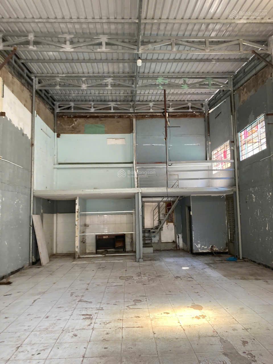 Bán nhà mặt tiền đường Phạm Thế Hiển, P6, Q8 (DTCN 300m2) chỉ 21,3 tỷ