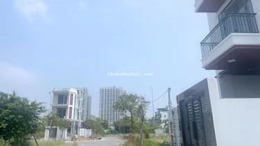 Bán đất đang xây dựng Đào Trí - dự án Lotus Residence, giá tốt nhất khu vực